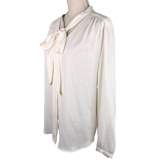 Chico's Blouse Off White 4 XXL 20/22 Button Up Tie Long Sleeves - Picture 4 of 13